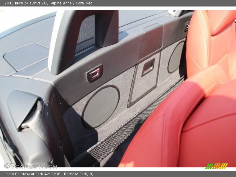 Alpine White / Coral Red 2013 BMW Z4 sDrive 28i