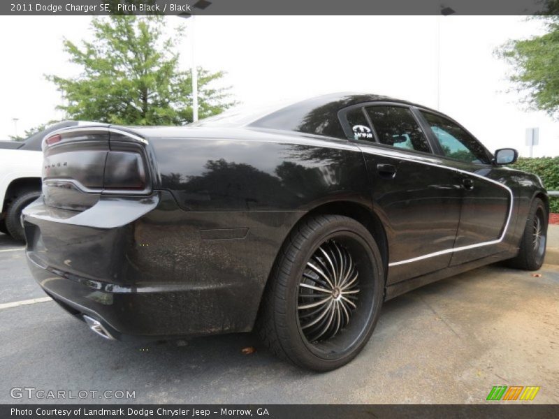 Pitch Black / Black 2011 Dodge Charger SE