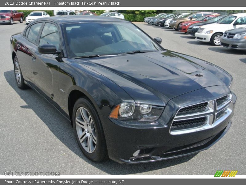 Phantom Black Tri-Coat Pearl / Black 2013 Dodge Charger R/T