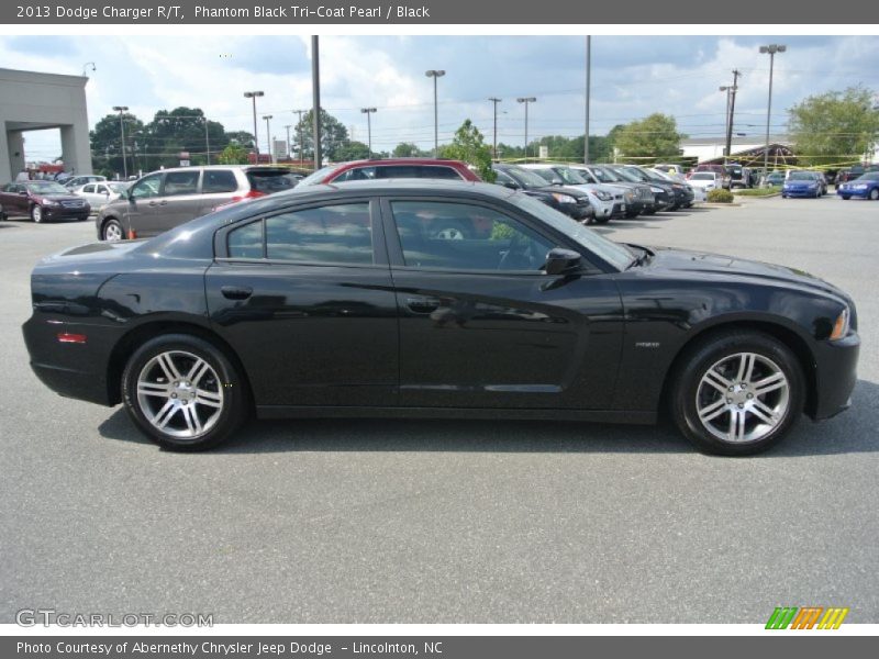 Phantom Black Tri-Coat Pearl / Black 2013 Dodge Charger R/T