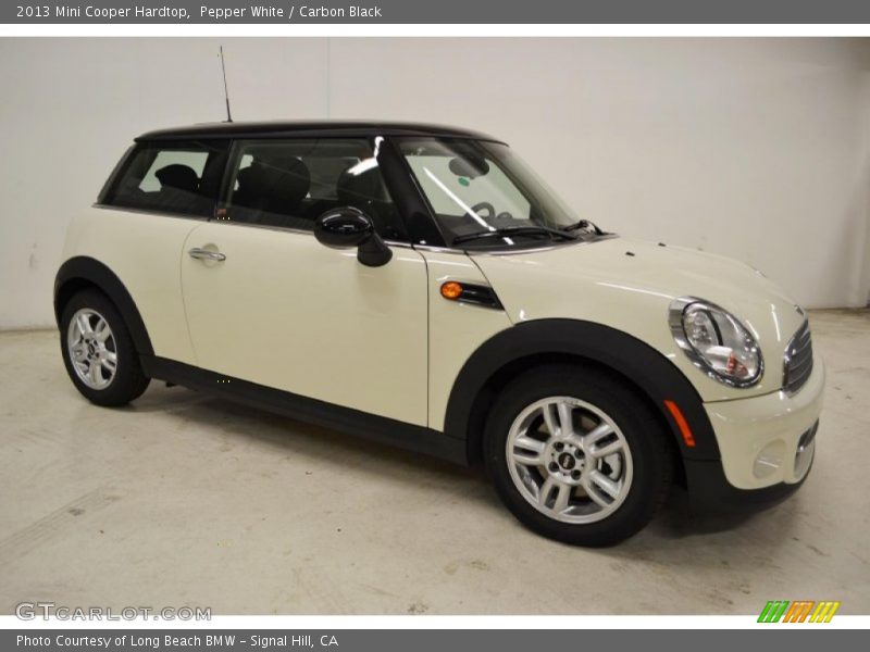 Pepper White / Carbon Black 2013 Mini Cooper Hardtop