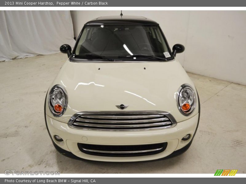 Pepper White / Carbon Black 2013 Mini Cooper Hardtop