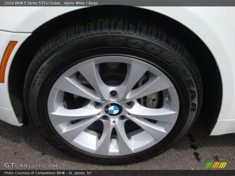Alpine White / Beige 2009 BMW 5 Series 535xi Sedan
