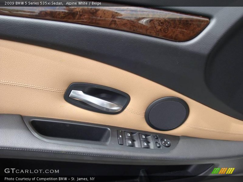 Alpine White / Beige 2009 BMW 5 Series 535xi Sedan