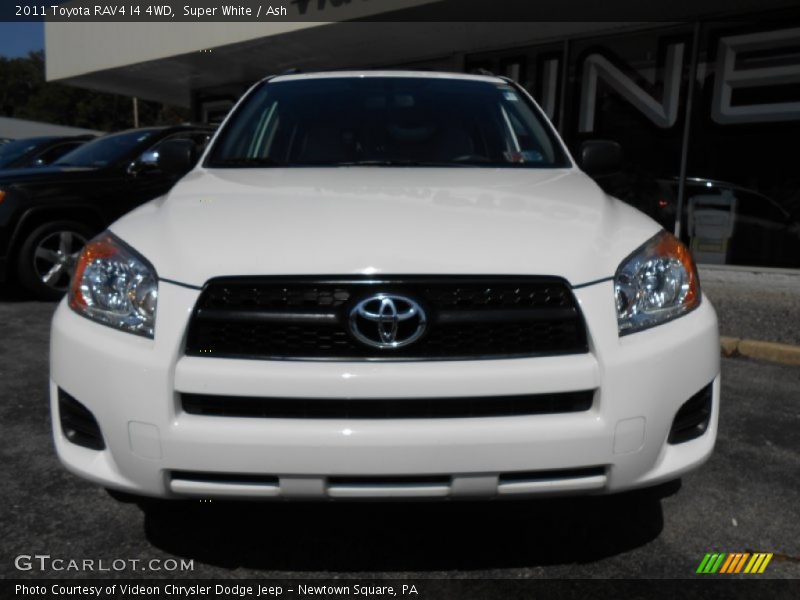Super White / Ash 2011 Toyota RAV4 I4 4WD