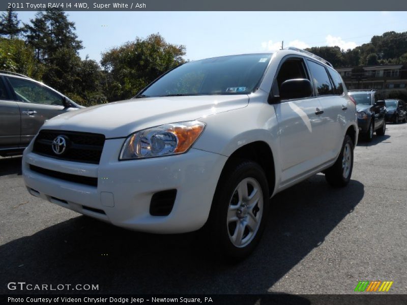 Super White / Ash 2011 Toyota RAV4 I4 4WD
