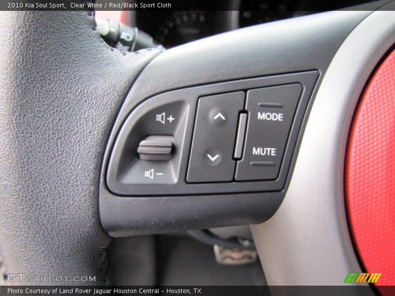 Clear White / Red/Black Sport Cloth 2010 Kia Soul Sport