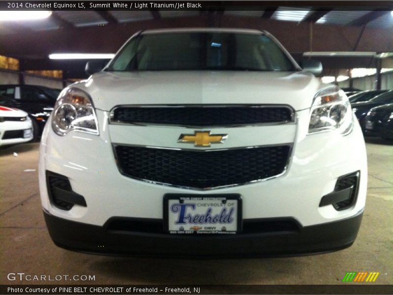Summit White / Light Titanium/Jet Black 2014 Chevrolet Equinox LS