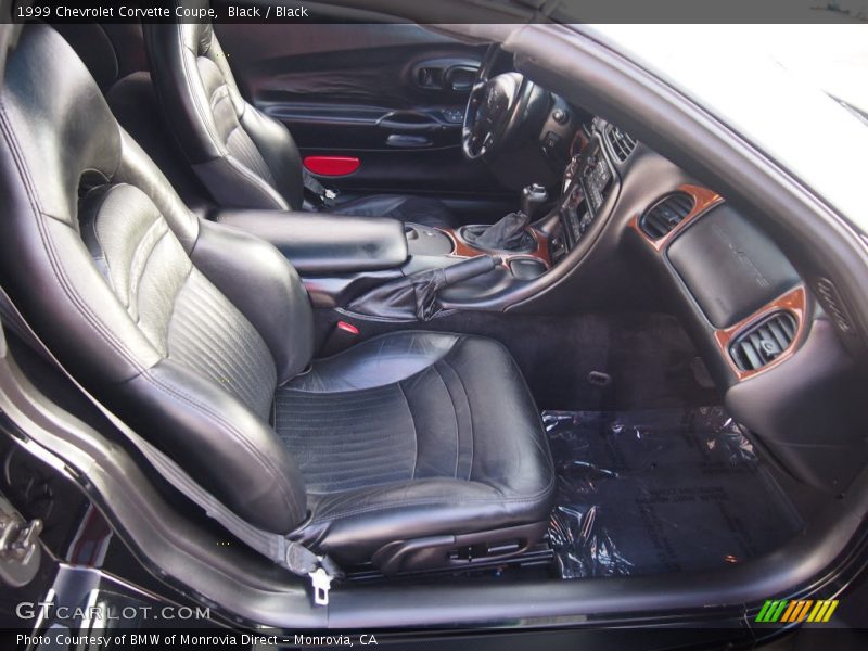 Black / Black 1999 Chevrolet Corvette Coupe