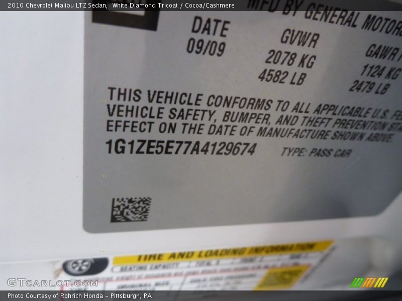 White Diamond Tricoat / Cocoa/Cashmere 2010 Chevrolet Malibu LTZ Sedan