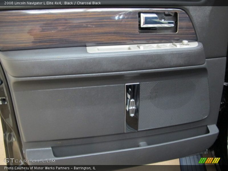 Black / Charcoal Black 2008 Lincoln Navigator L Elite 4x4