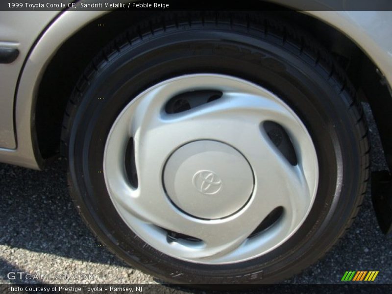Sandrift Metallic / Pebble Beige 1999 Toyota Corolla CE