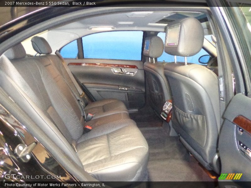 Black / Black 2007 Mercedes-Benz S 550 Sedan