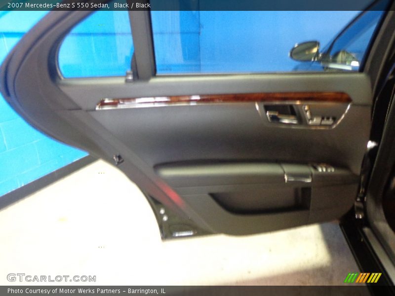 Black / Black 2007 Mercedes-Benz S 550 Sedan