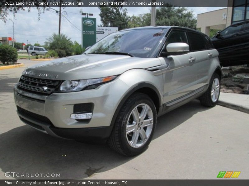Ipanema Sand Metallic / Almond/Espresso 2013 Land Rover Range Rover Evoque Pure
