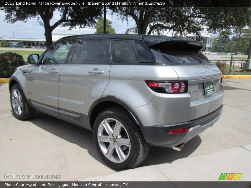 Ipanema Sand Metallic / Almond/Espresso 2013 Land Rover Range Rover Evoque Pure