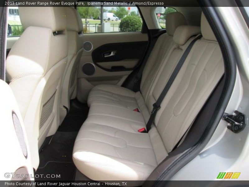 Ipanema Sand Metallic / Almond/Espresso 2013 Land Rover Range Rover Evoque Pure