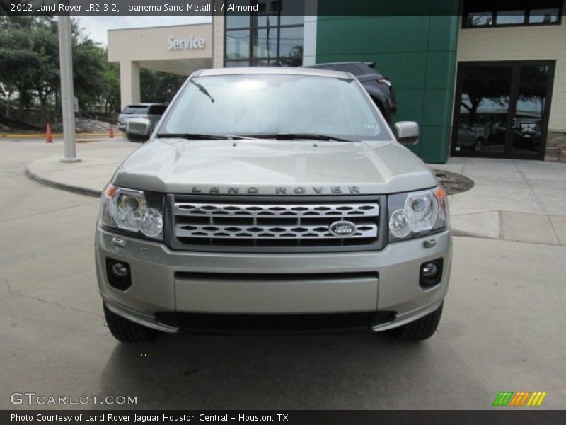Ipanema Sand Metallic / Almond 2012 Land Rover LR2 3.2