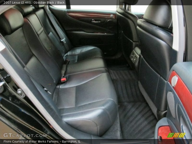 Obsidian Black / Black 2007 Lexus LS 460