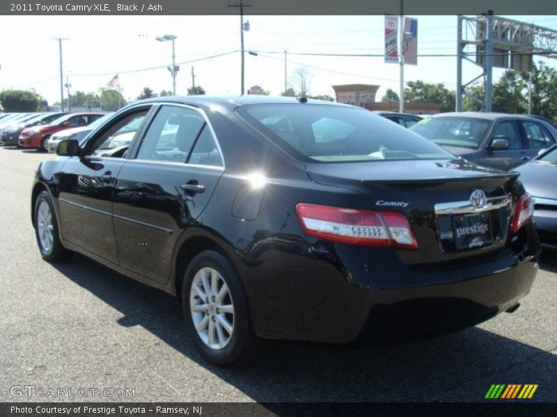 Black / Ash 2011 Toyota Camry XLE