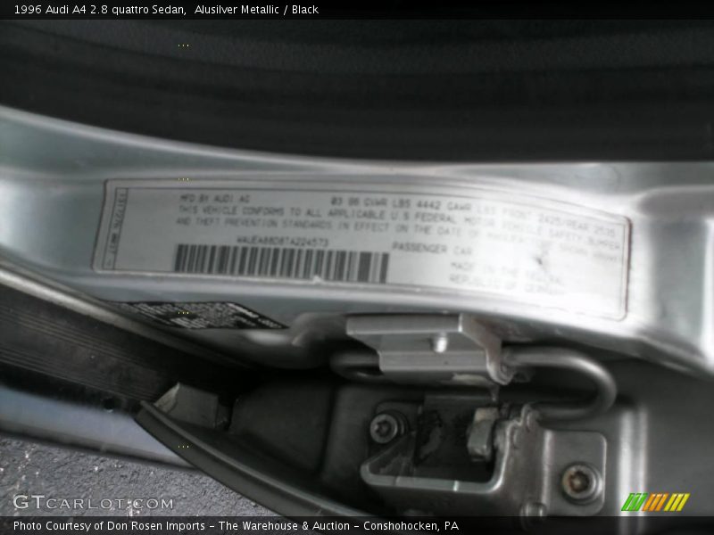 Alusilver Metallic / Black 1996 Audi A4 2.8 quattro Sedan