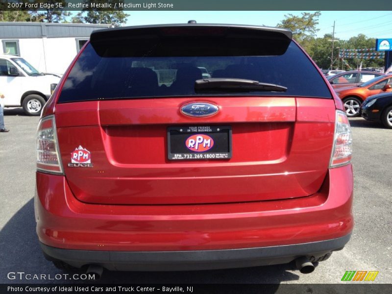 Redfire Metallic / Medium Light Stone 2007 Ford Edge SE