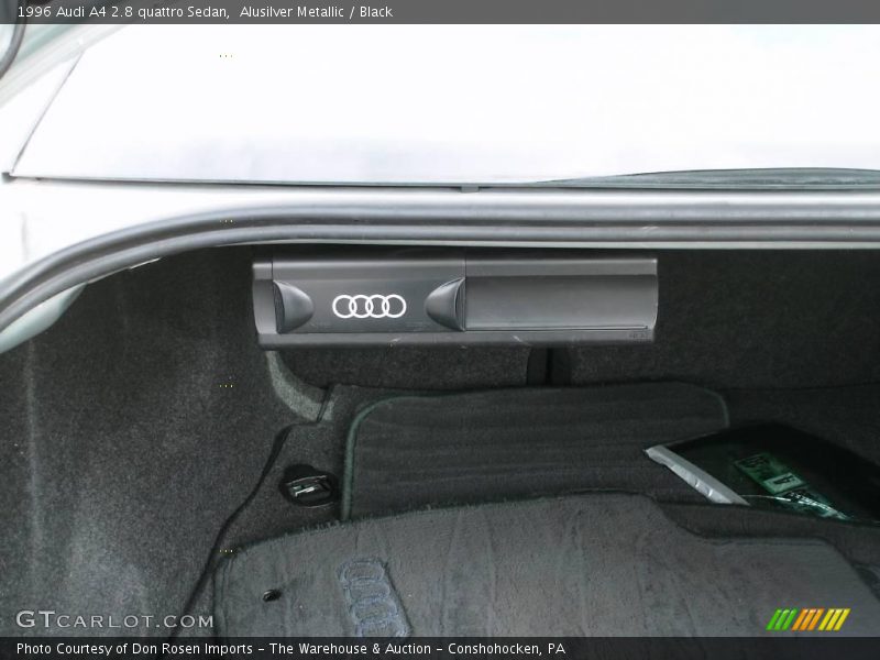 Alusilver Metallic / Black 1996 Audi A4 2.8 quattro Sedan