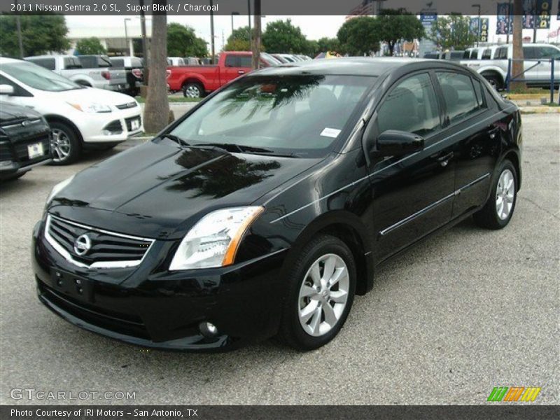 Super Black / Charcoal 2011 Nissan Sentra 2.0 SL