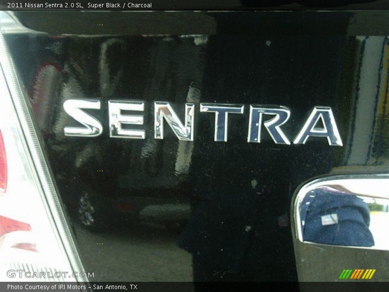 Super Black / Charcoal 2011 Nissan Sentra 2.0 SL