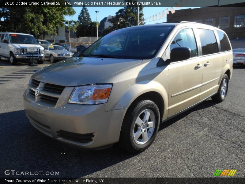 White Gold Pearl / Medium Slate Gray/Light Shale 2010 Dodge Grand Caravan SE Hero