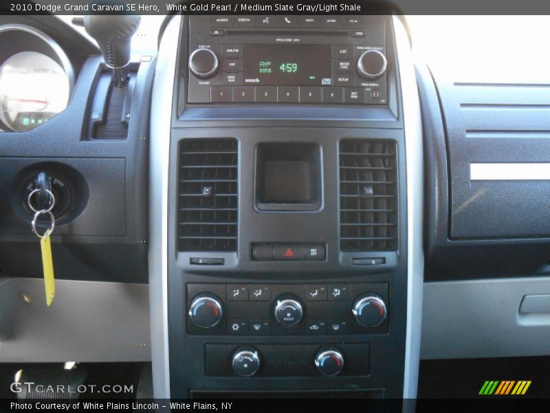 White Gold Pearl / Medium Slate Gray/Light Shale 2010 Dodge Grand Caravan SE Hero