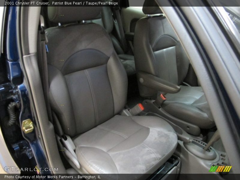 Patriot Blue Pearl / Taupe/Pearl Beige 2001 Chrysler PT Cruiser
