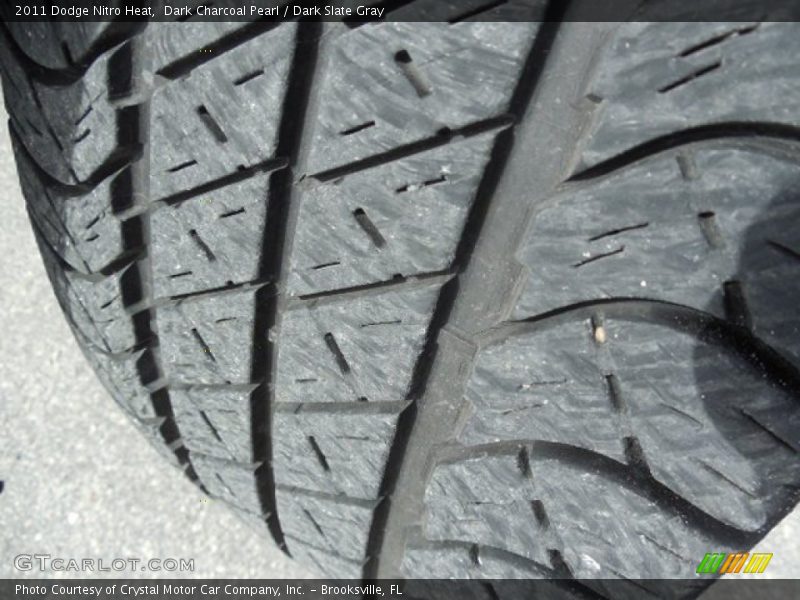 Dark Charcoal Pearl / Dark Slate Gray 2011 Dodge Nitro Heat