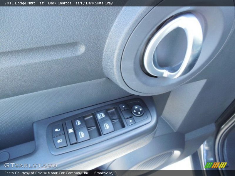 Dark Charcoal Pearl / Dark Slate Gray 2011 Dodge Nitro Heat