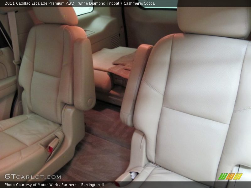 White Diamond Tricoat / Cashmere/Cocoa 2011 Cadillac Escalade Premium AWD