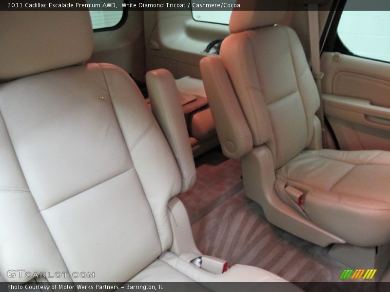 White Diamond Tricoat / Cashmere/Cocoa 2011 Cadillac Escalade Premium AWD