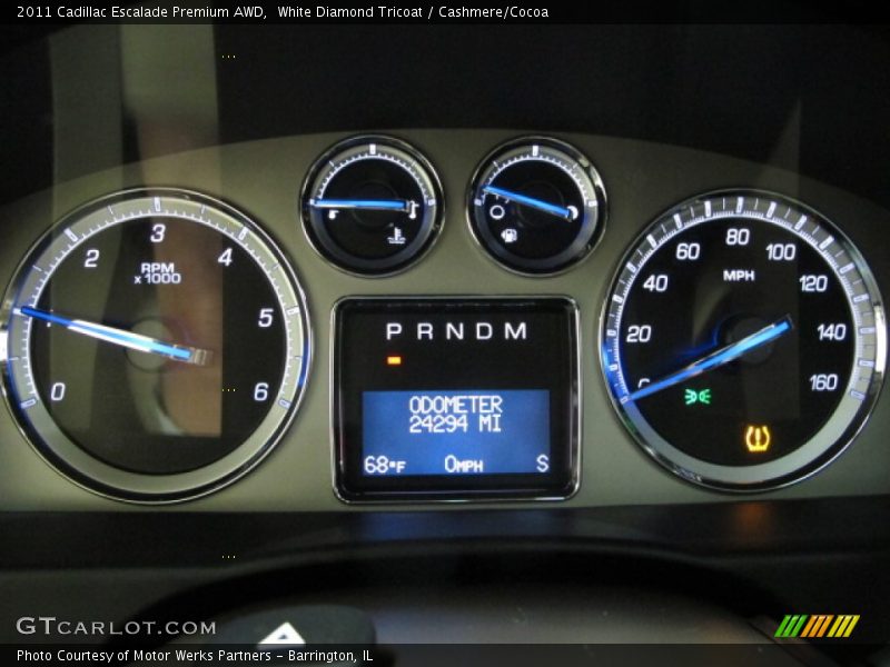 White Diamond Tricoat / Cashmere/Cocoa 2011 Cadillac Escalade Premium AWD