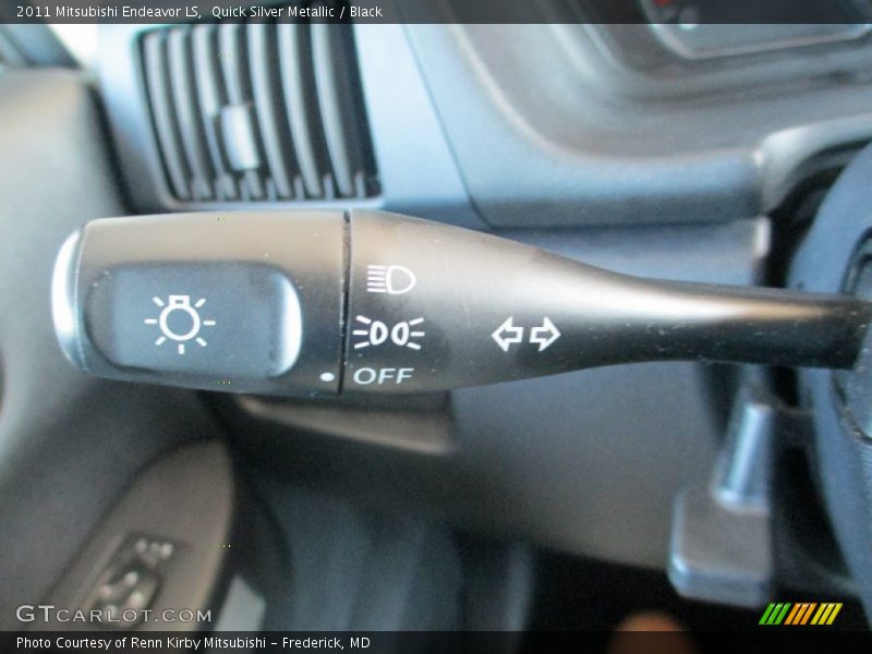 Quick Silver Metallic / Black 2011 Mitsubishi Endeavor LS