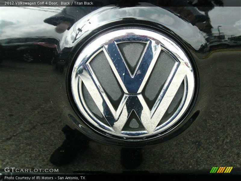Black / Titan Black 2012 Volkswagen Golf 4 Door