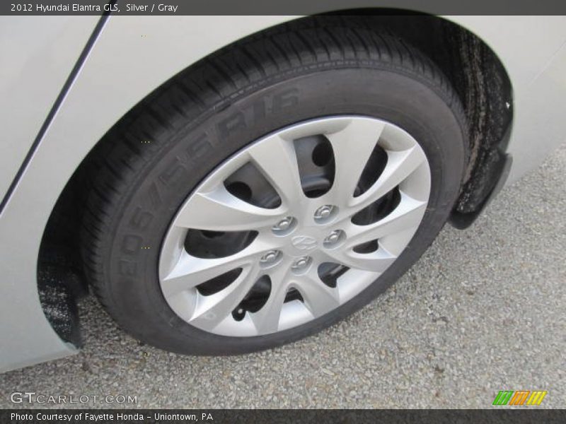 Silver / Gray 2012 Hyundai Elantra GLS
