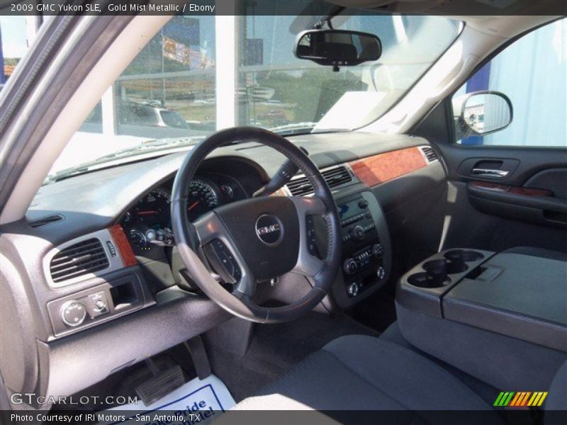 Gold Mist Metallic / Ebony 2009 GMC Yukon SLE