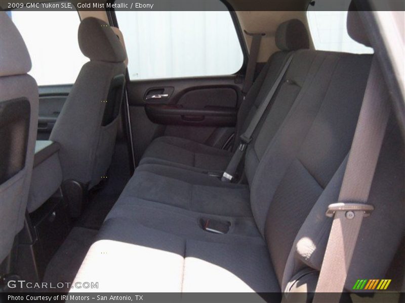 Gold Mist Metallic / Ebony 2009 GMC Yukon SLE