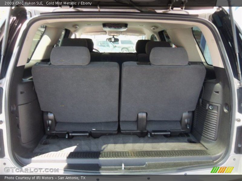 Gold Mist Metallic / Ebony 2009 GMC Yukon SLE