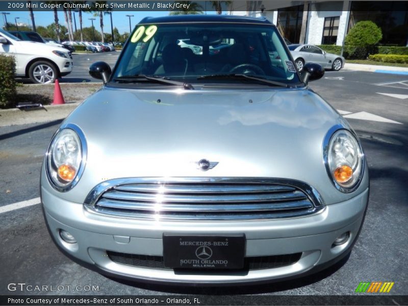 Pure Silver Metallic / Black/Grey 2009 Mini Cooper Clubman