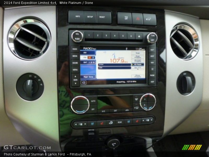 Controls of 2014 Expedition Limited 4x4