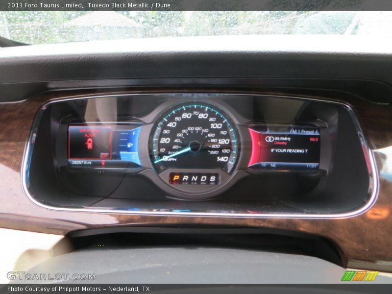 Tuxedo Black Metallic / Dune 2013 Ford Taurus Limited