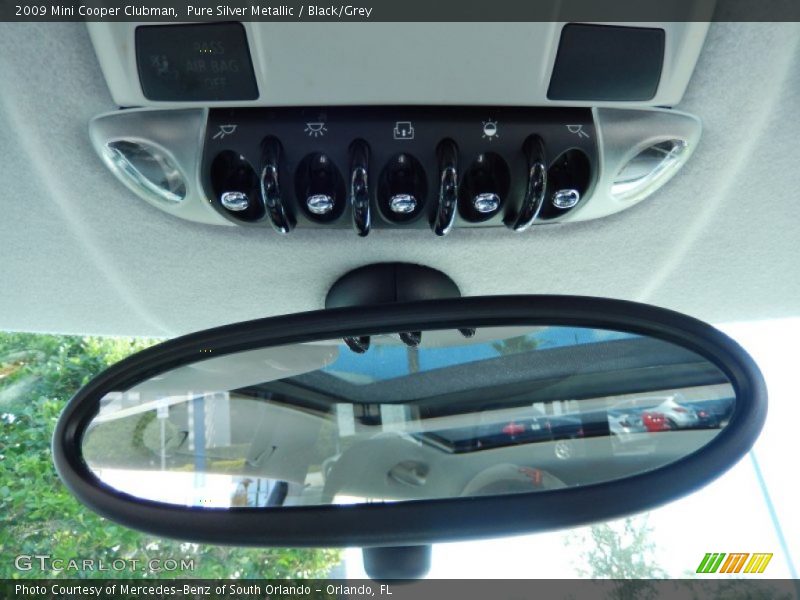 Pure Silver Metallic / Black/Grey 2009 Mini Cooper Clubman