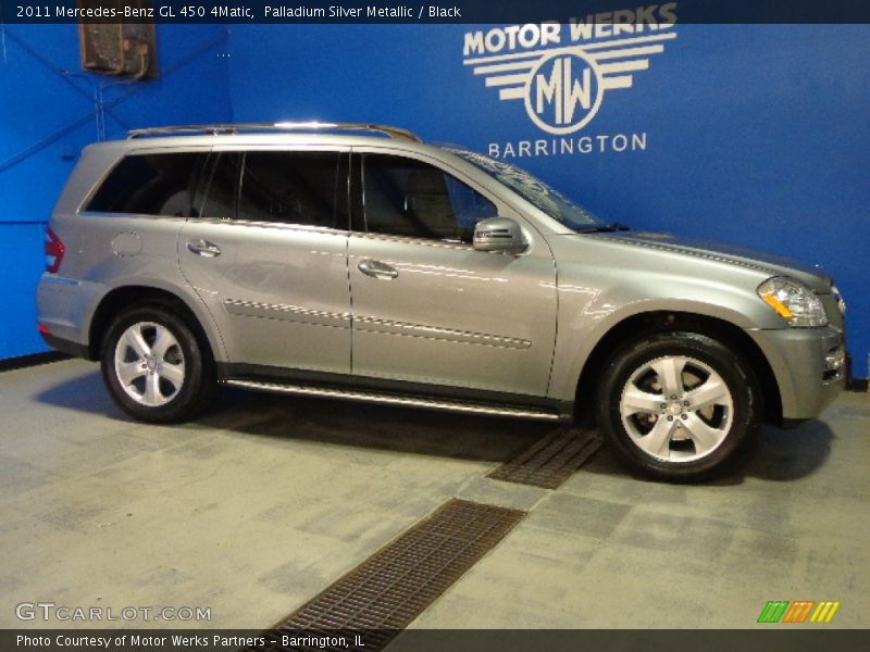 Palladium Silver Metallic / Black 2011 Mercedes-Benz GL 450 4Matic