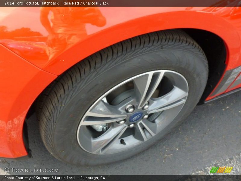 Race Red / Charcoal Black 2014 Ford Focus SE Hatchback