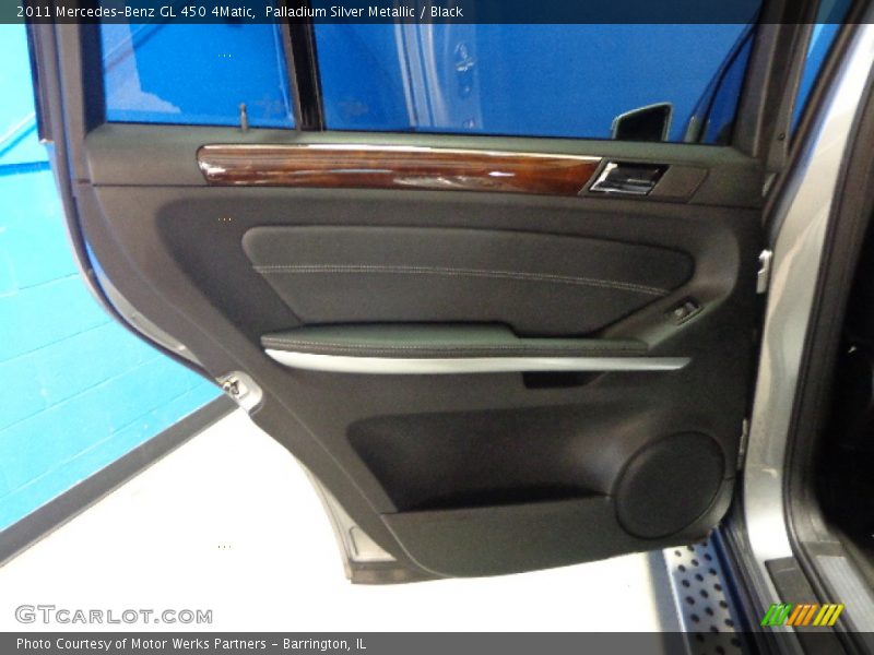 Palladium Silver Metallic / Black 2011 Mercedes-Benz GL 450 4Matic